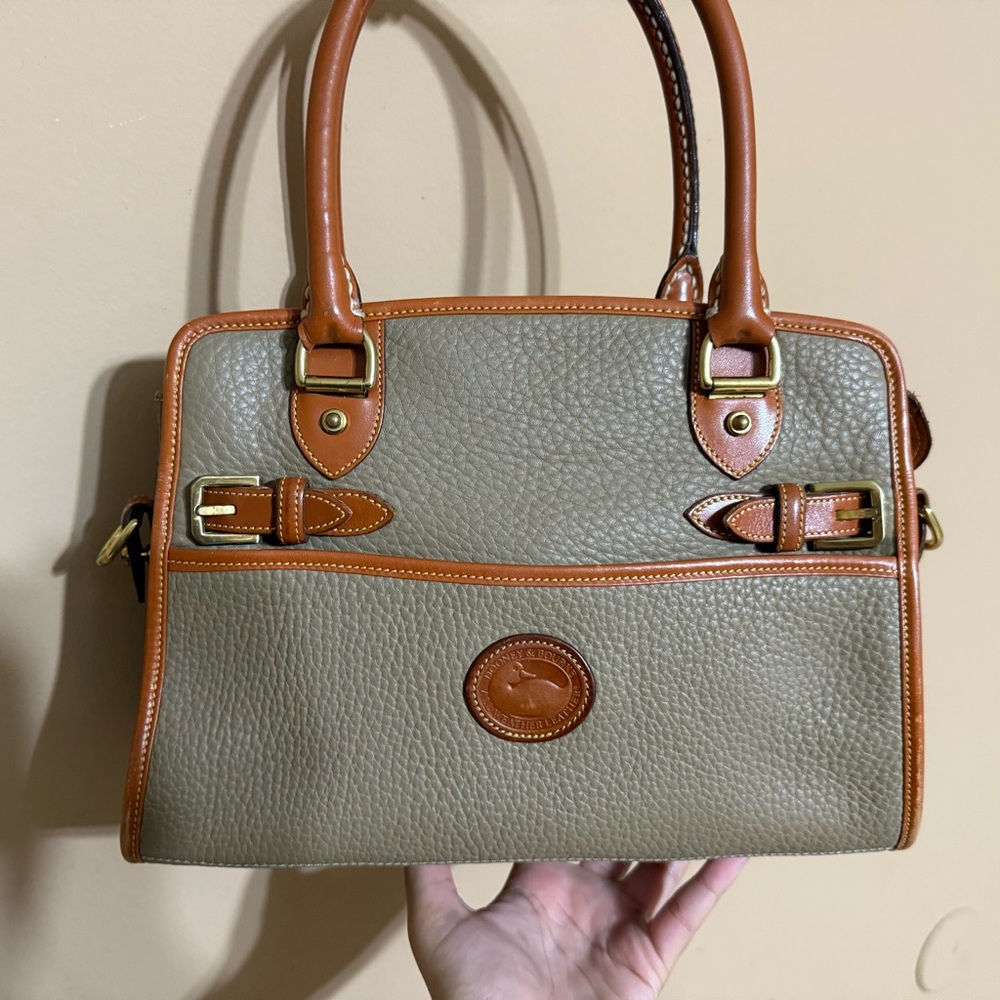 Dooney and bourke handbag SOLD